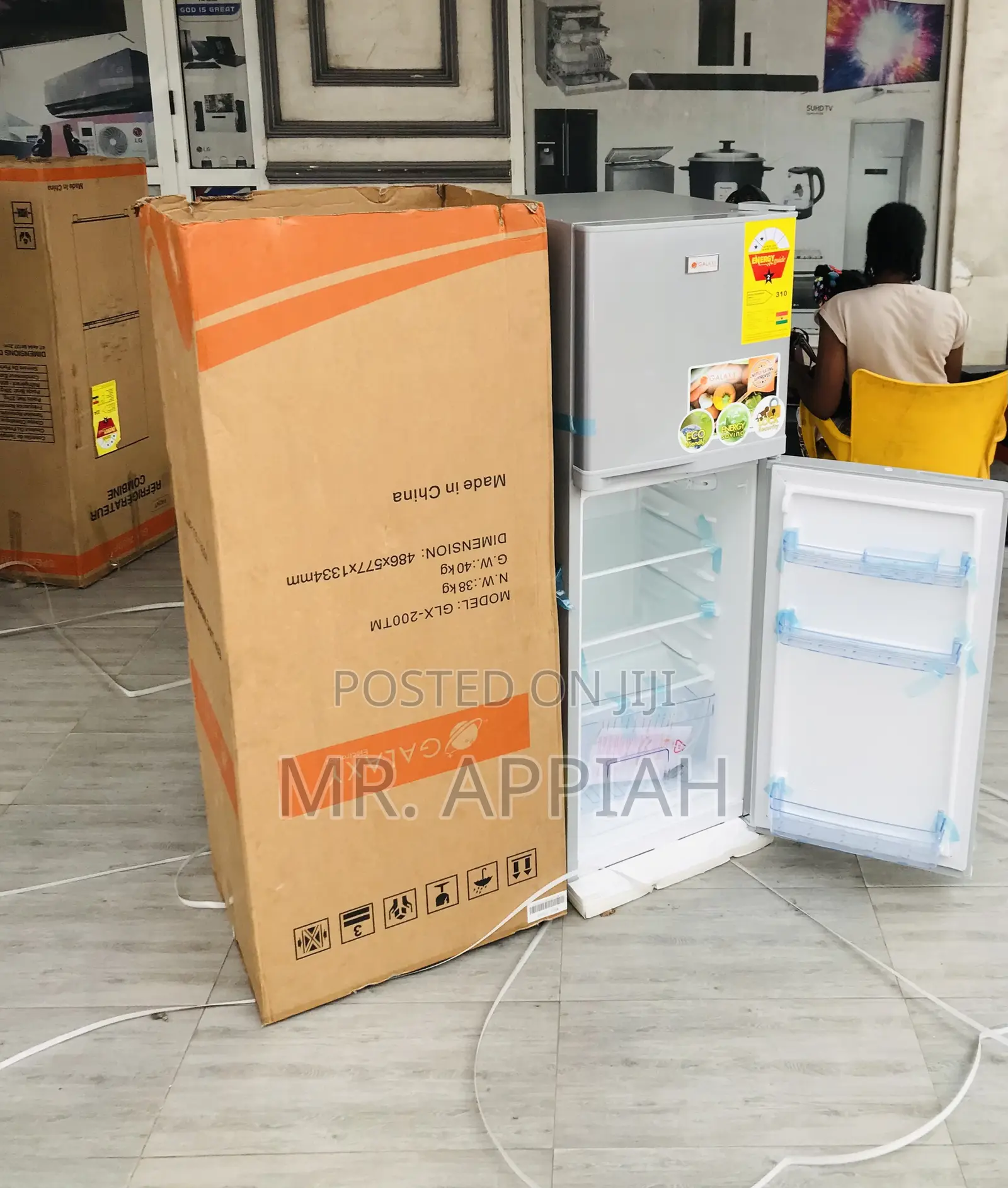 Fast Chilling Galaxy Galaxy 200tm 2 Door Refrigerator.