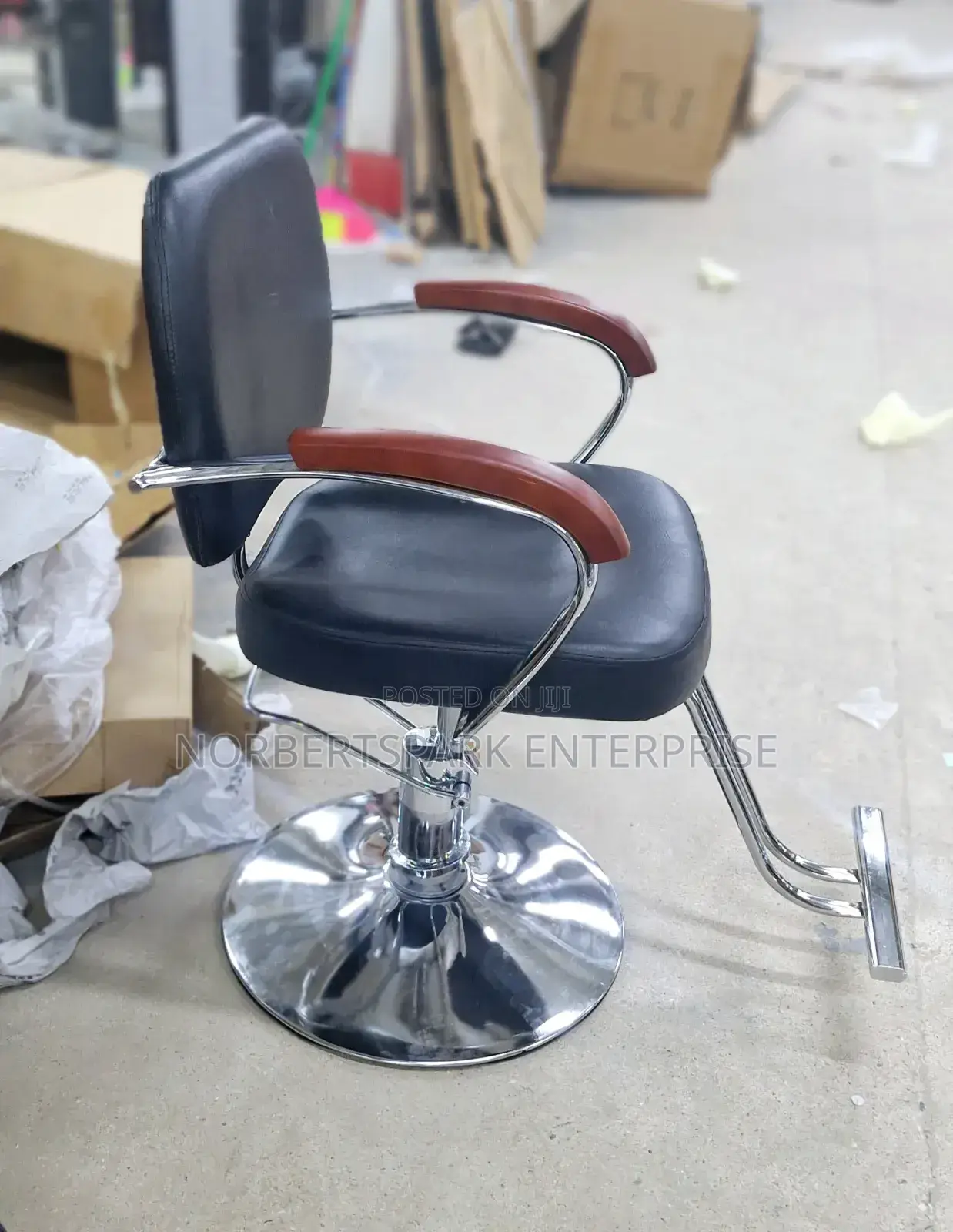 Barbering Saloon Chair(1033)