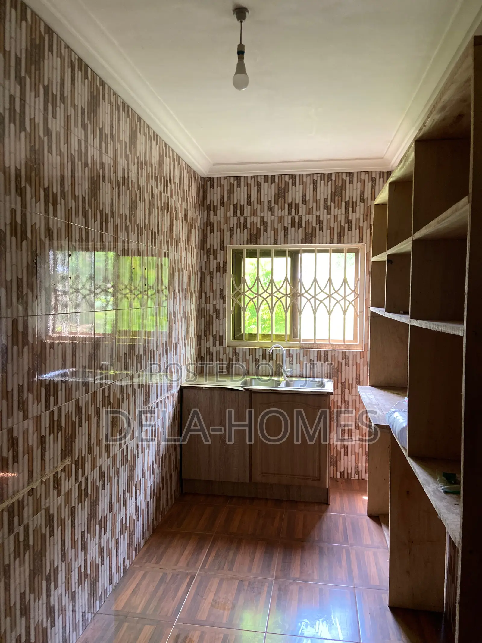 Chamber N Hall Sc for Rent at Adenta Frafraha.
