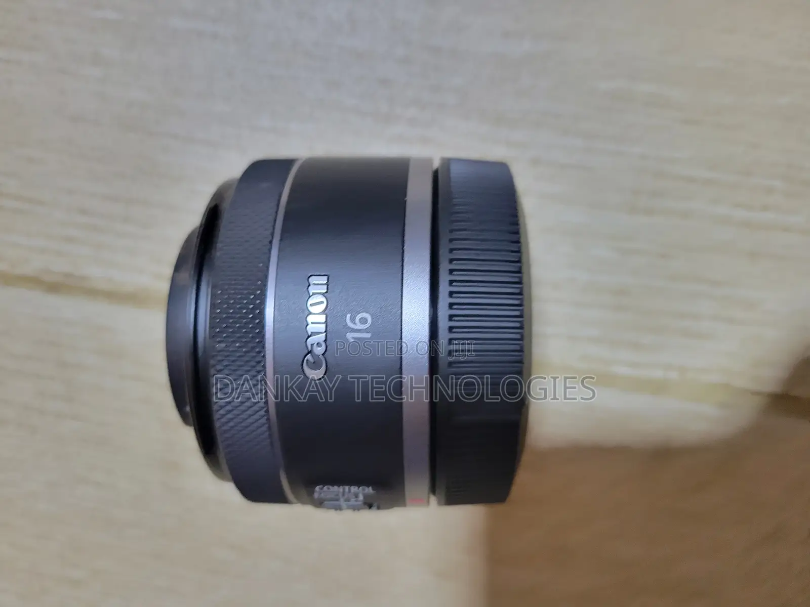Canon Rf 16mm F/2.8 Stm Lens