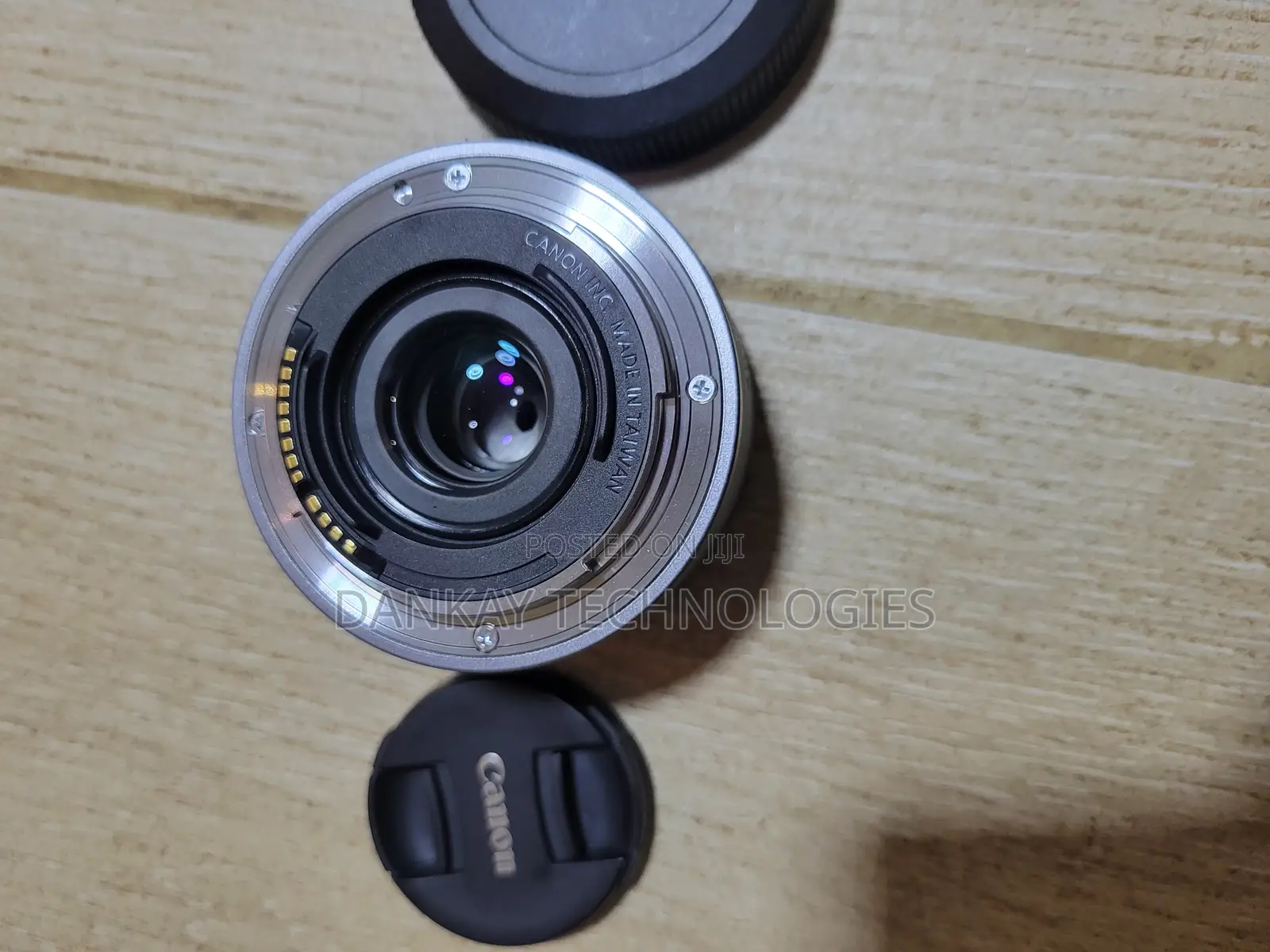 Canon Rf 16mm F/2.8 Stm Lens