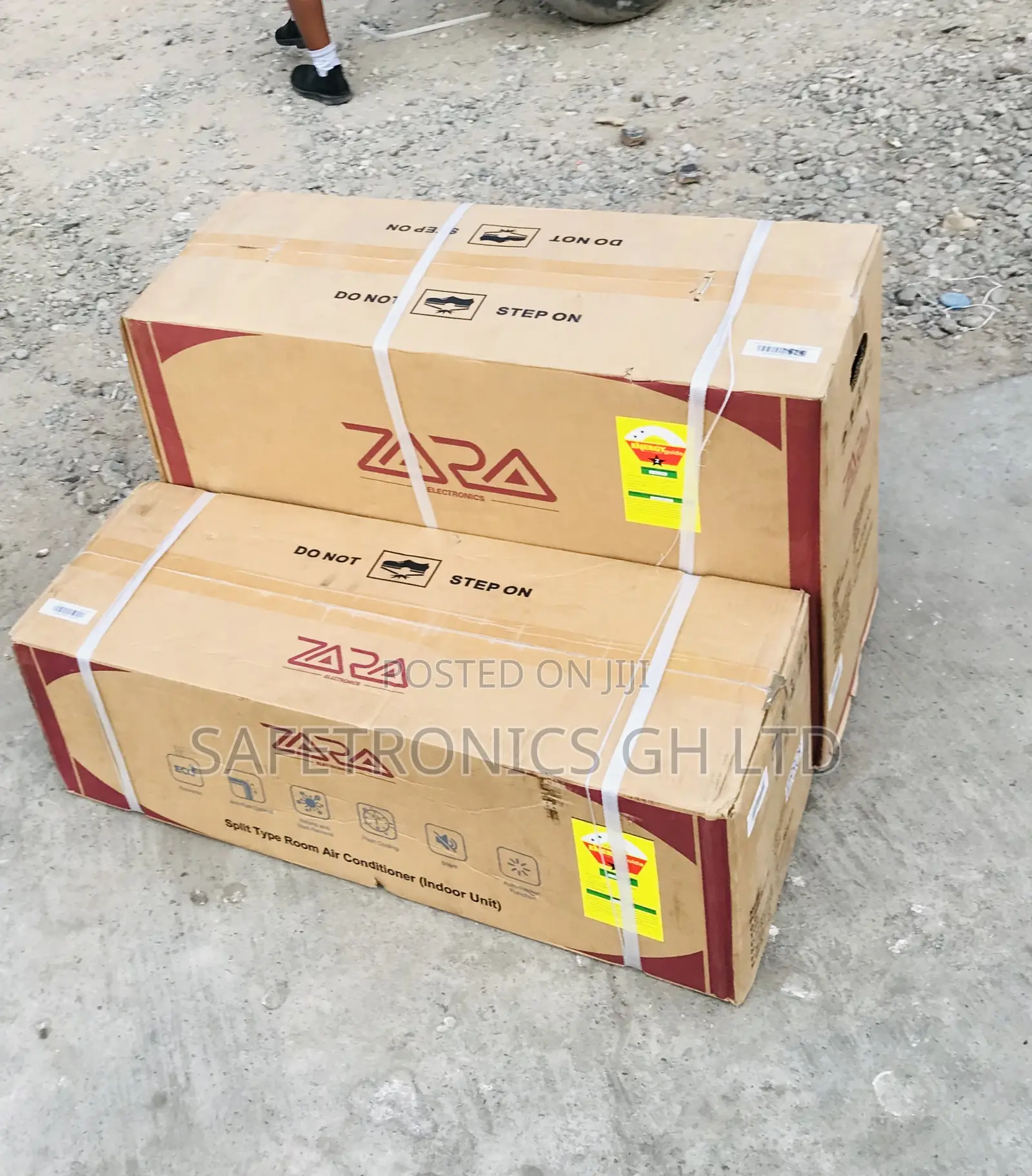 Efficiency R410 Gas 1.5 Horsepower Zara White AC