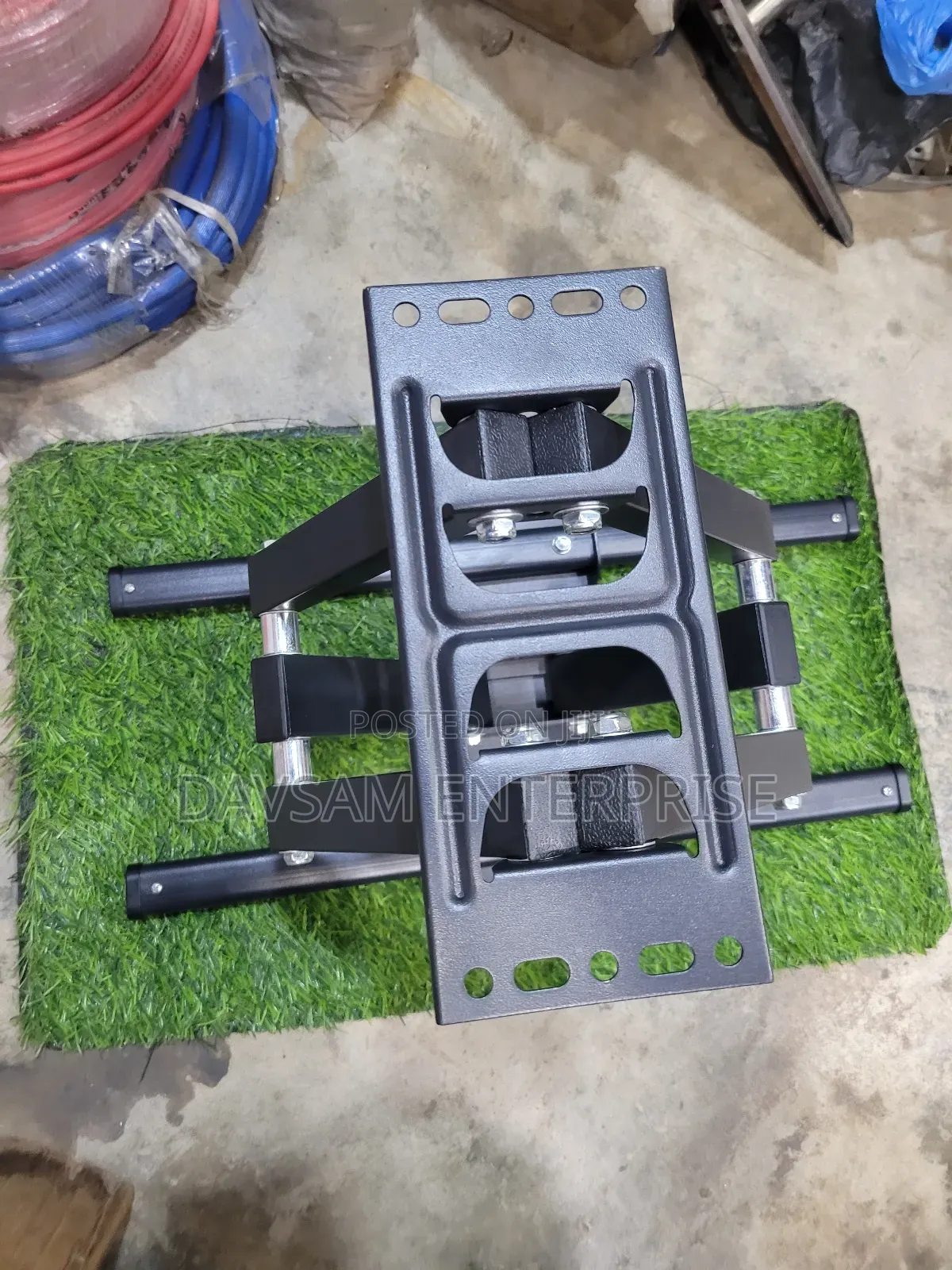Full Motion Tv Wall Mount 26 to 55 Inches Tv