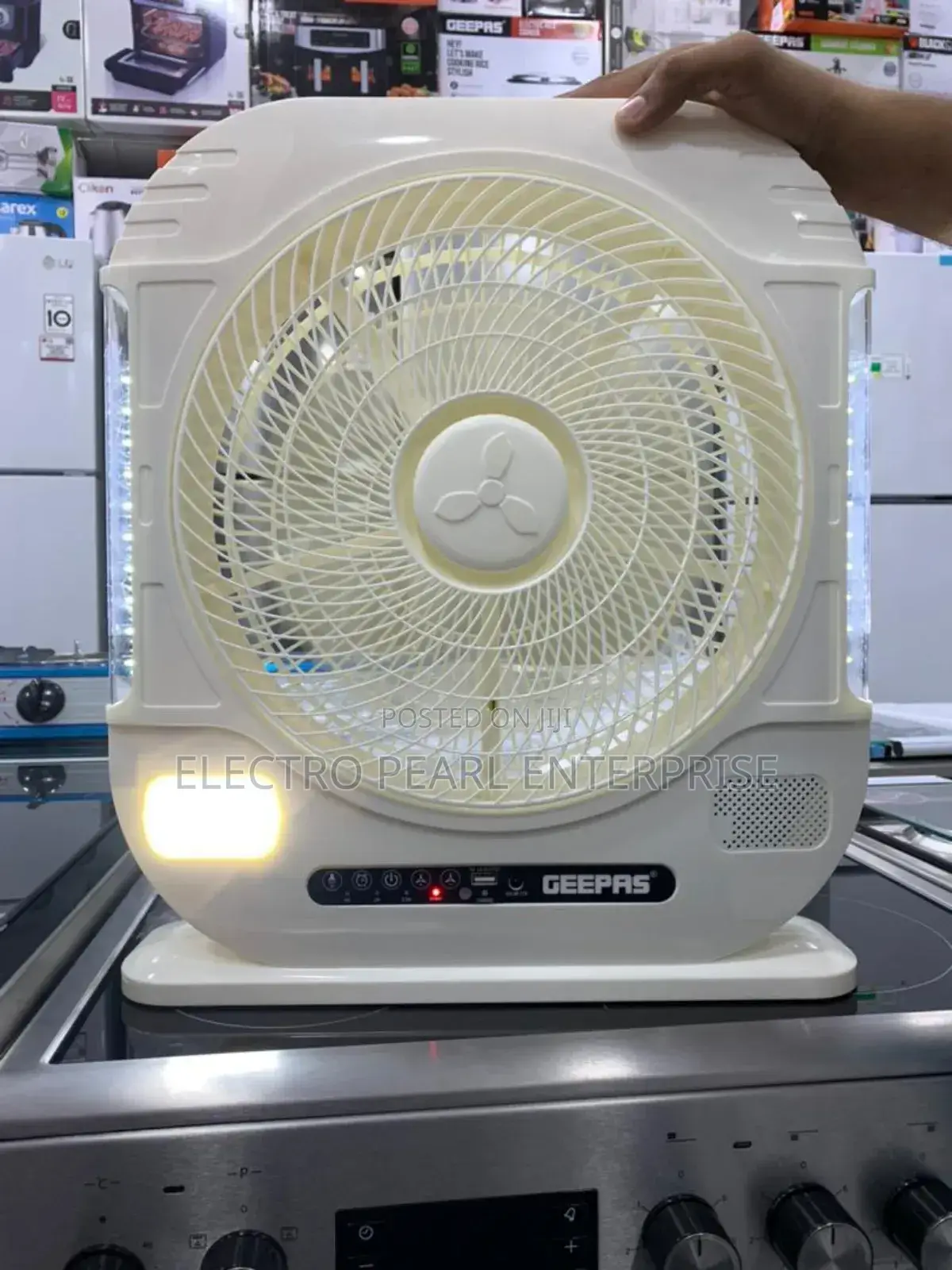 Geepas 20 Hours Rechargeable Fan