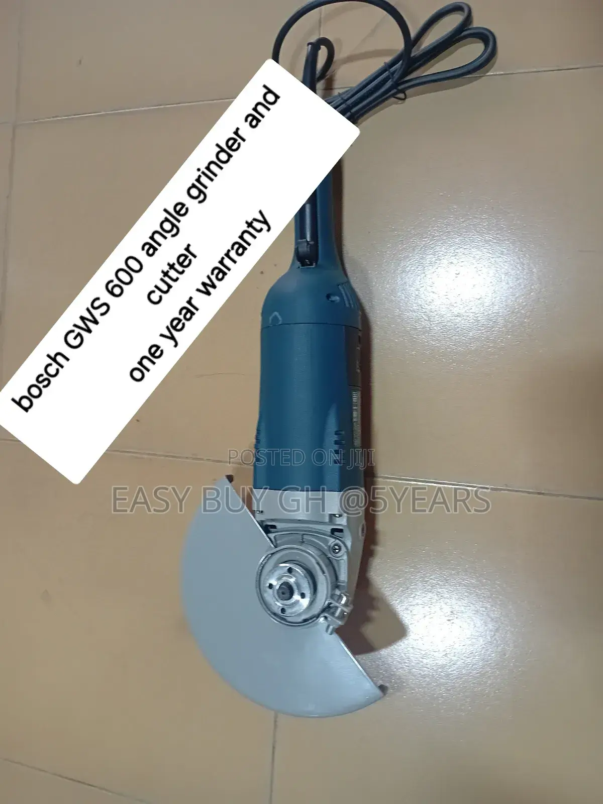 Bosch GWS 600 Angle Grinder for Accurate Cutting and Grindin