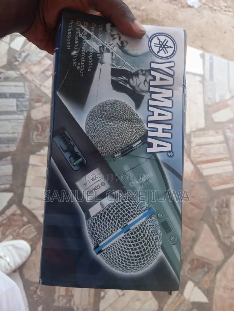 Yamaha Cord Microphone