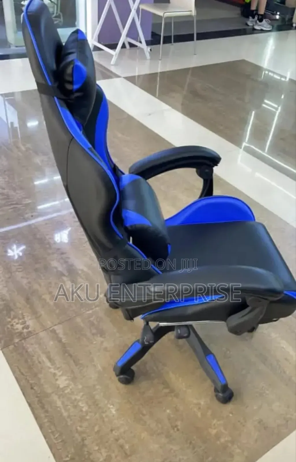 Gaming Chair With Leg Rest