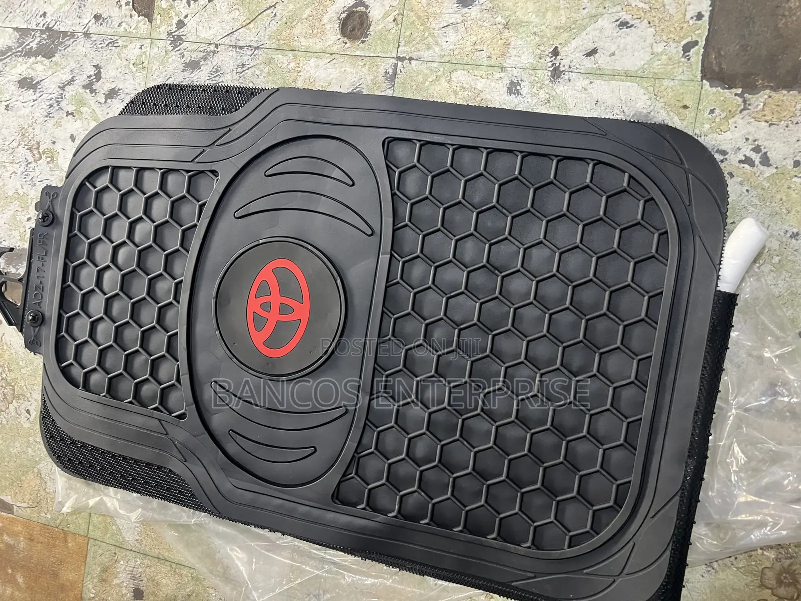 Toyota Floor Mat For All Toyota 4/4 Cars