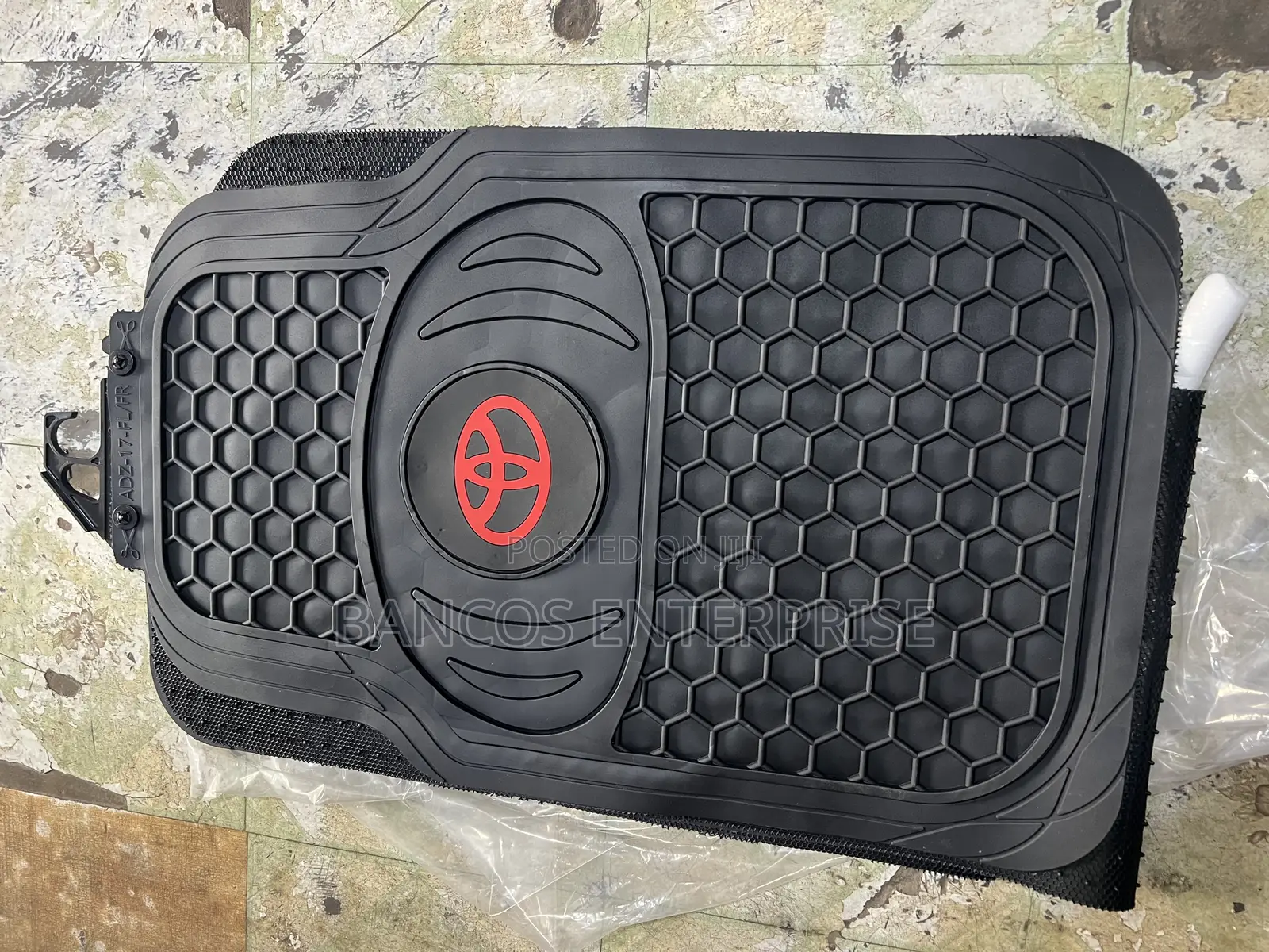 Toyota Floor Mat For All Toyota 4/4 Cars