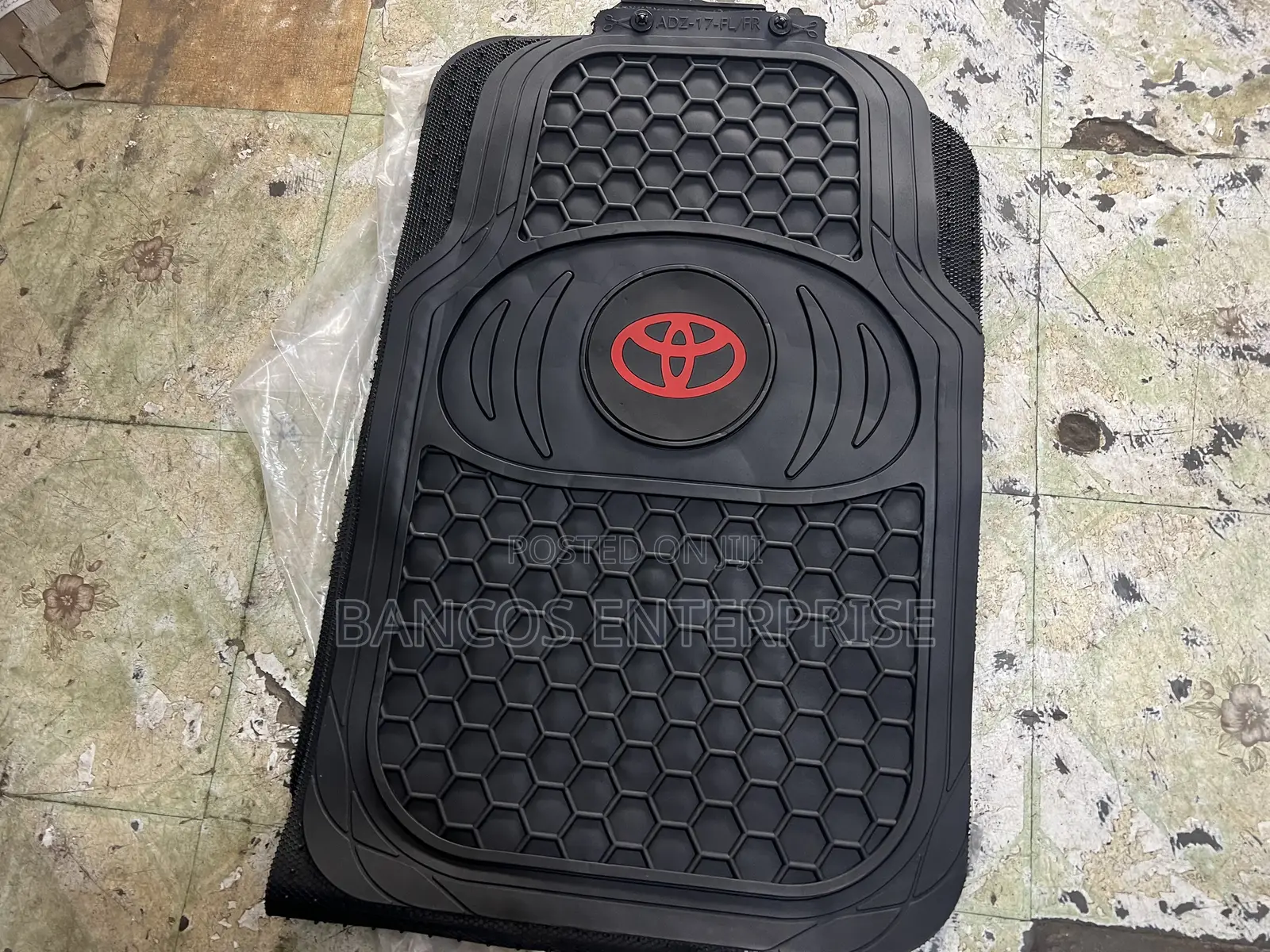 Toyota Floor Mat For All Toyota 4/4 Cars