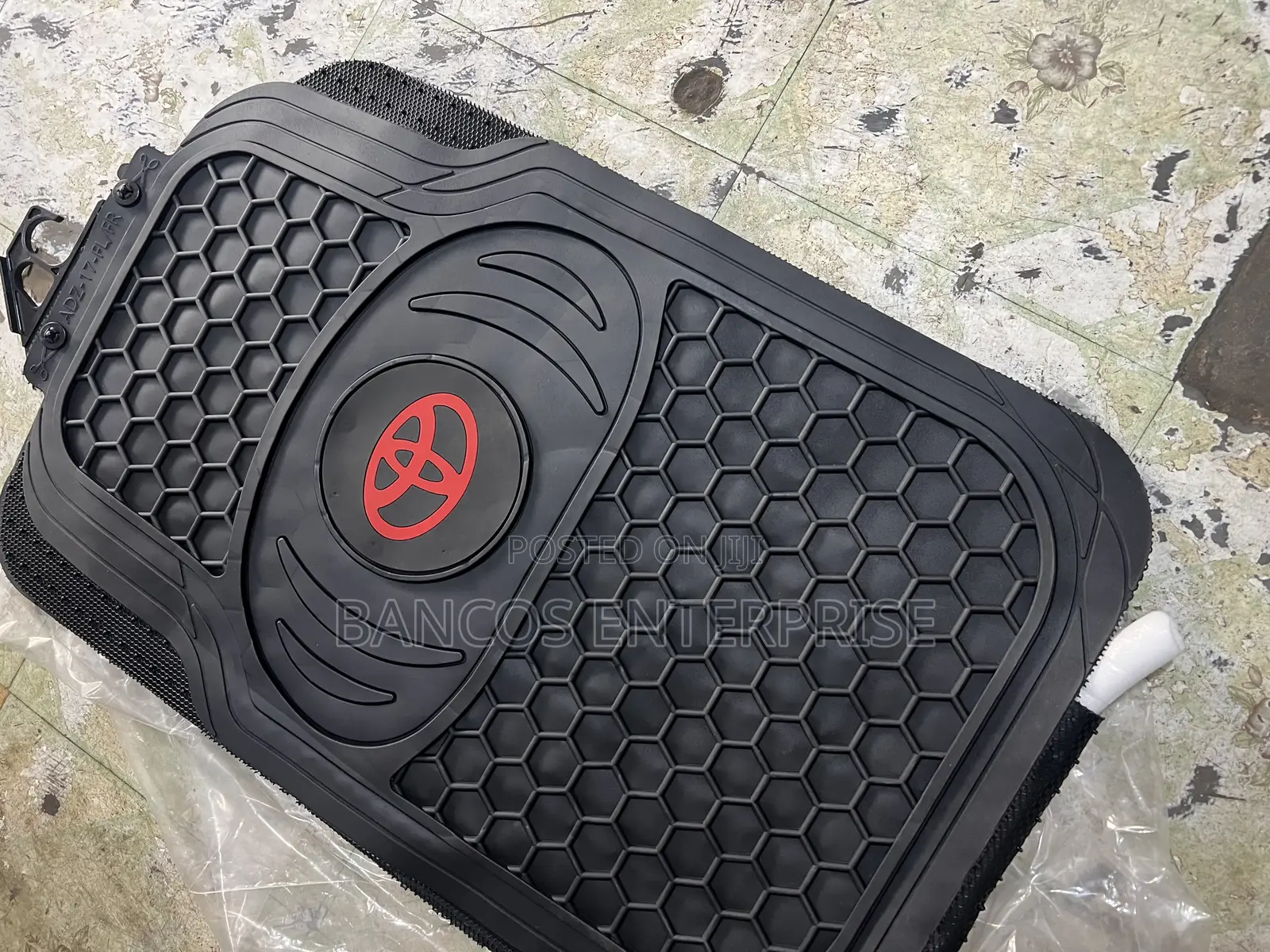 Toyota Floor Mat For All Toyota 4/4 Cars
