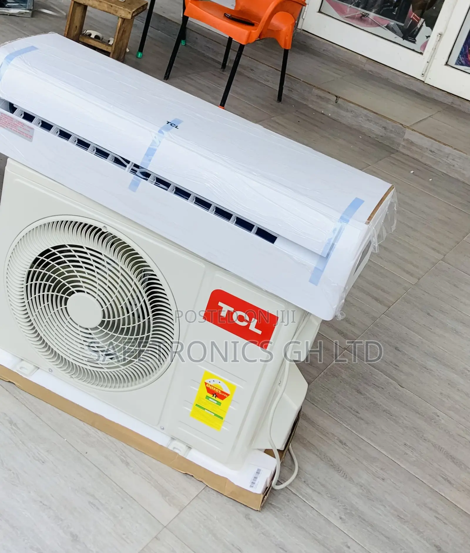 Get Auto Swing TCL White R410 Split 1.5 Horsepower Ac