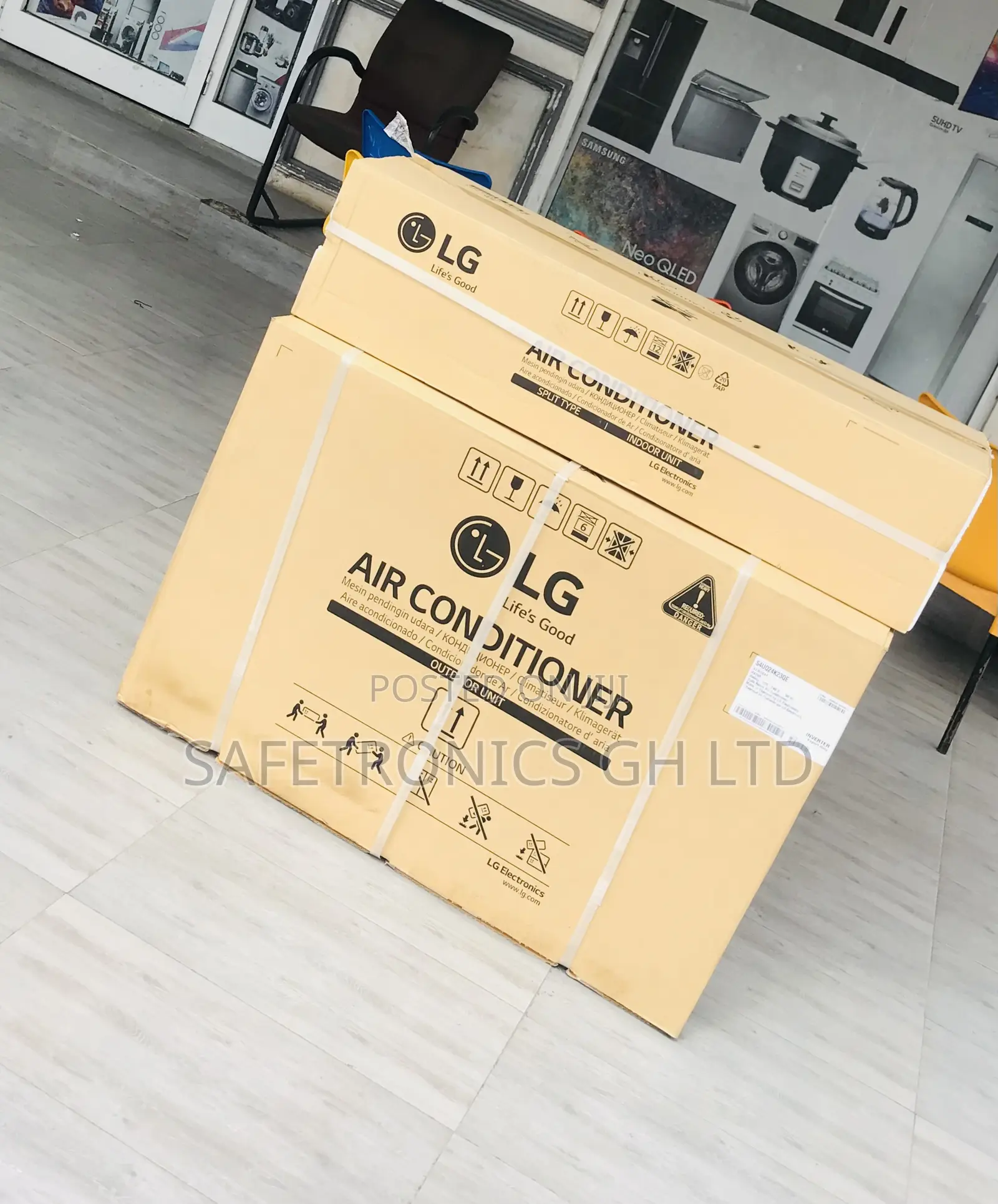Efficiency R410 Split LG 1.5 Horsepower White AC