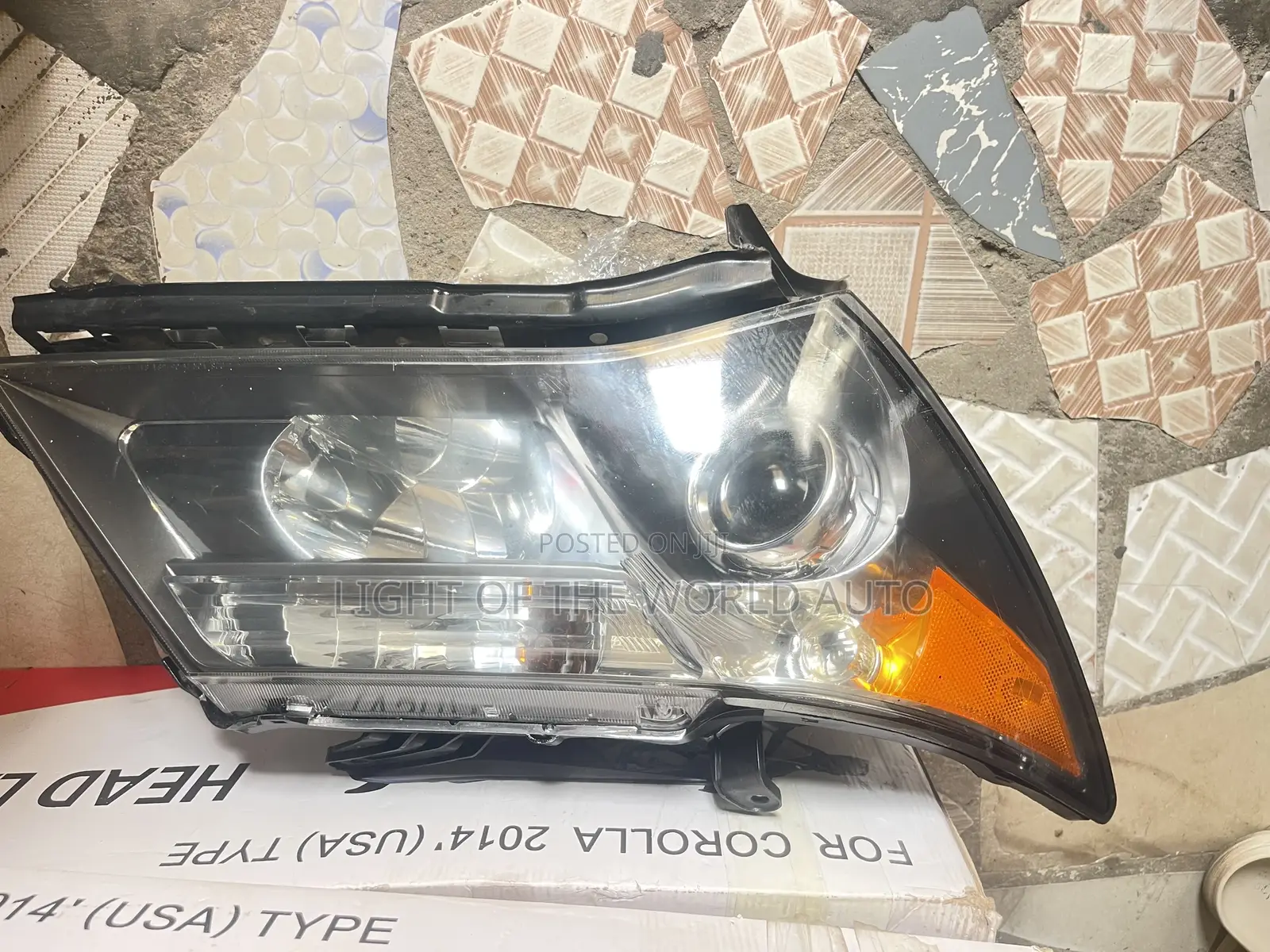 Acura MDX Headlights 2012 Right Side