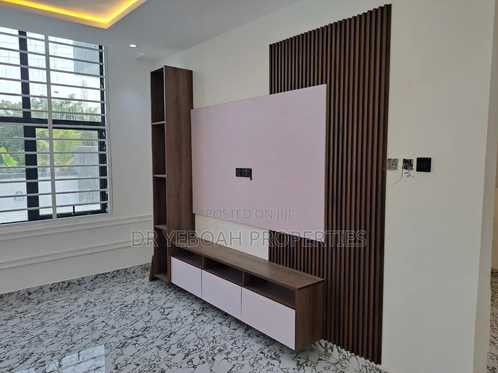 4bdrm Duplex in Lashibi Comm 14:-, Spintex for sale