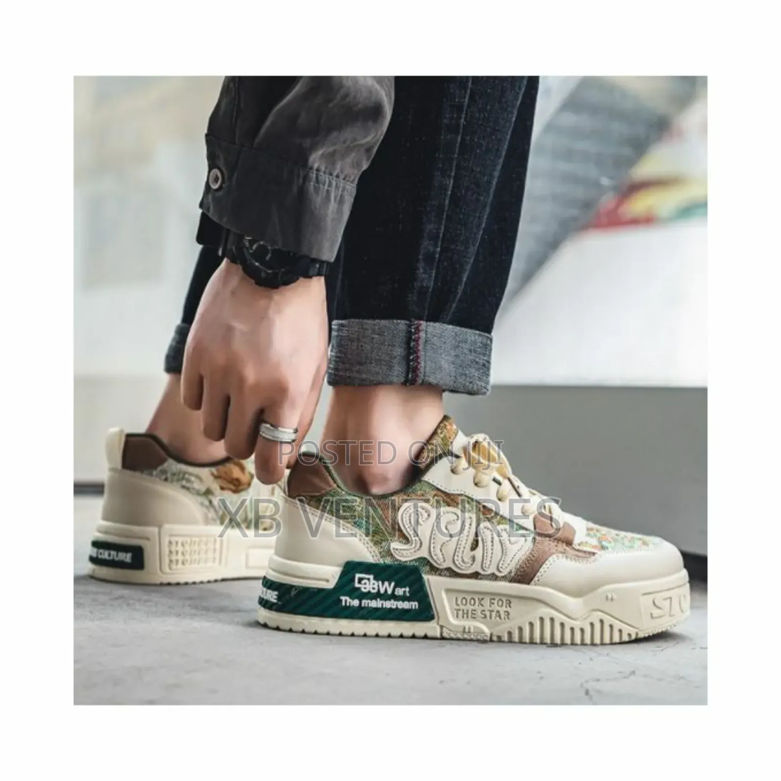 Casual Sneakers
