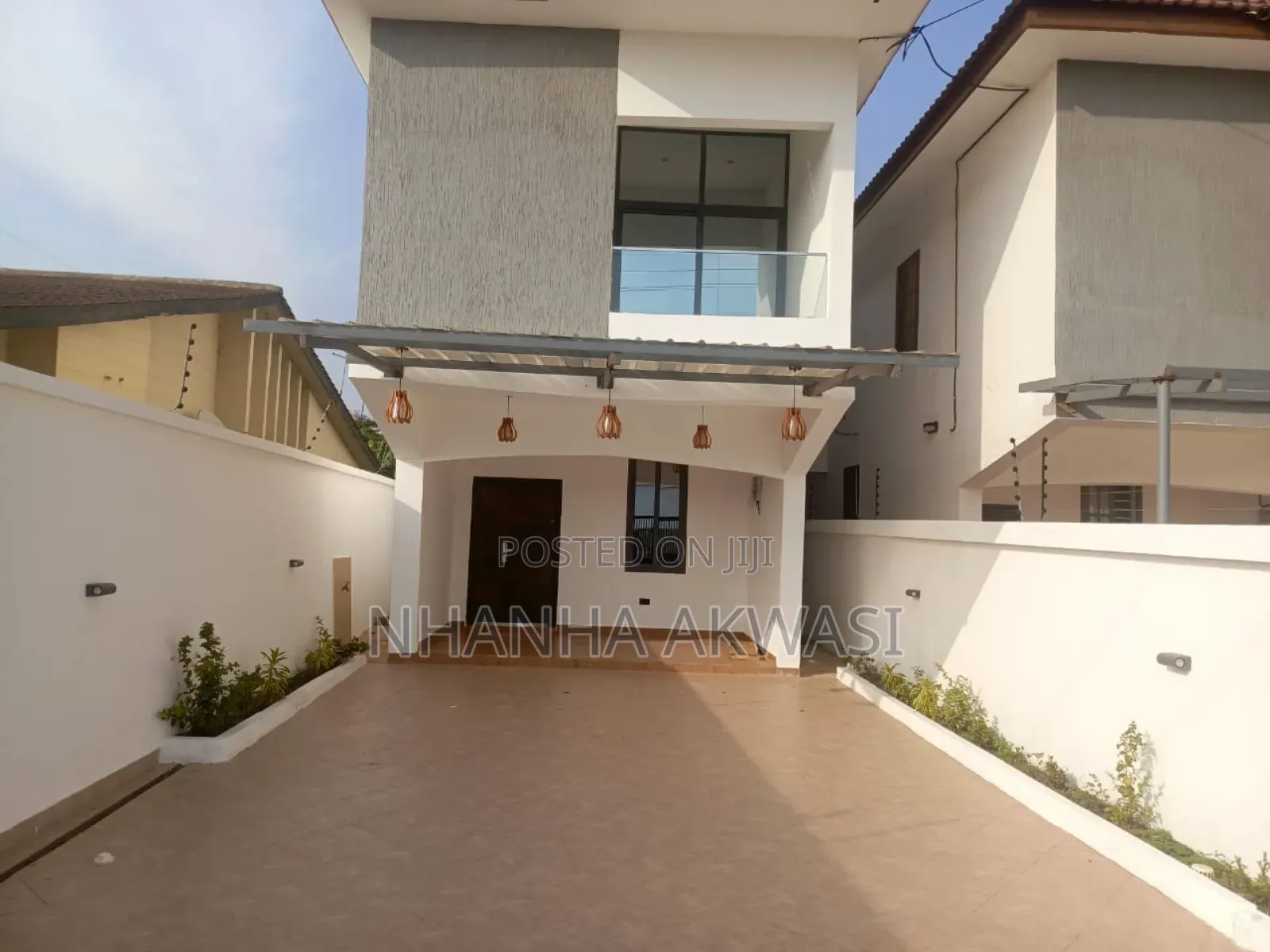 3bdrm House in Community 18, Tema Metropolitan for rent