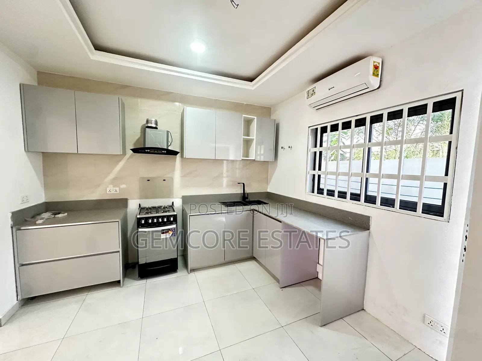 2bdrm Townhouse / Terrace in East Legon Hills, Ashaley Botwe for rent