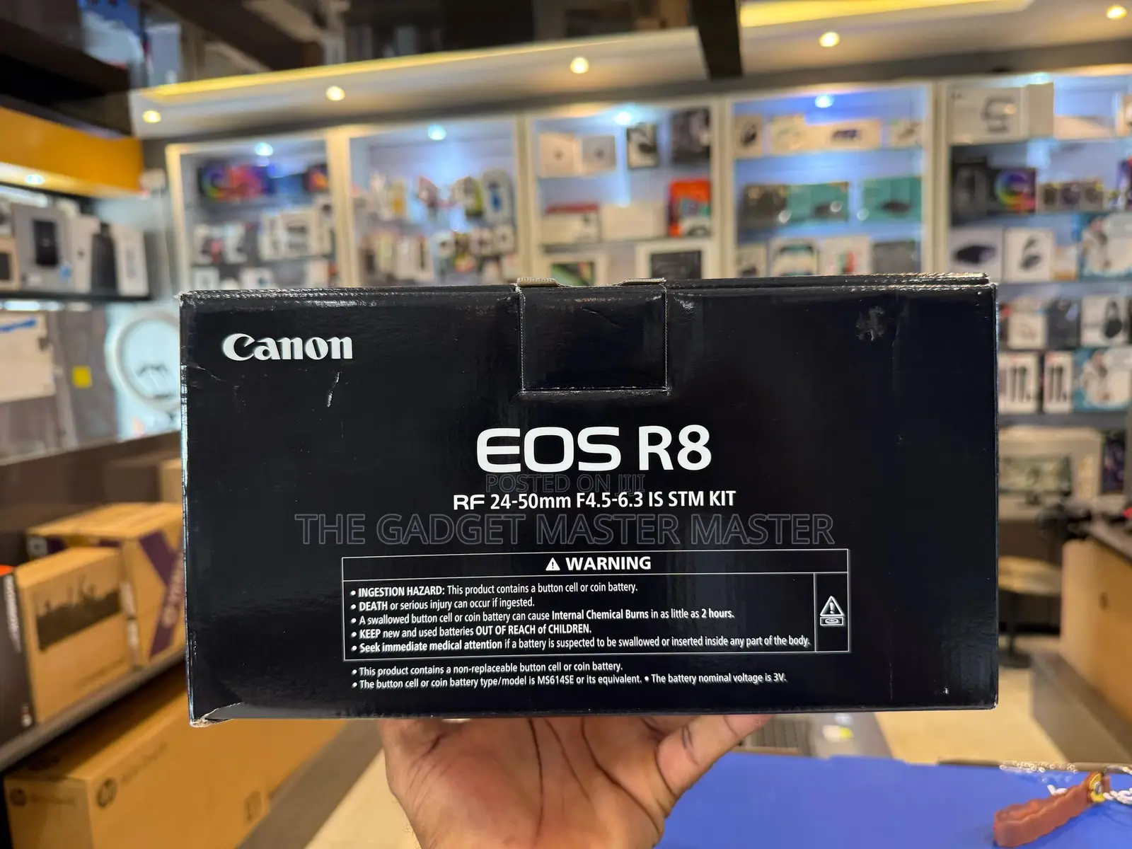 Canon Eos R8 Mirrorless Camera With Rf 24-50mm
