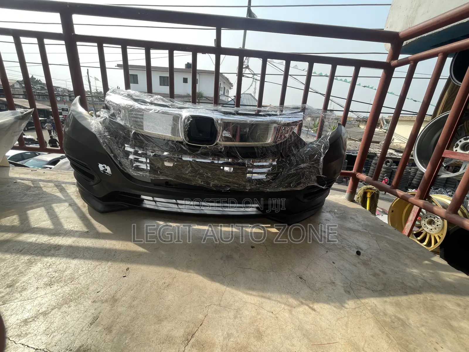 Honda HRV 2019,2020,2021,2022,2018 Front Bumper Complete