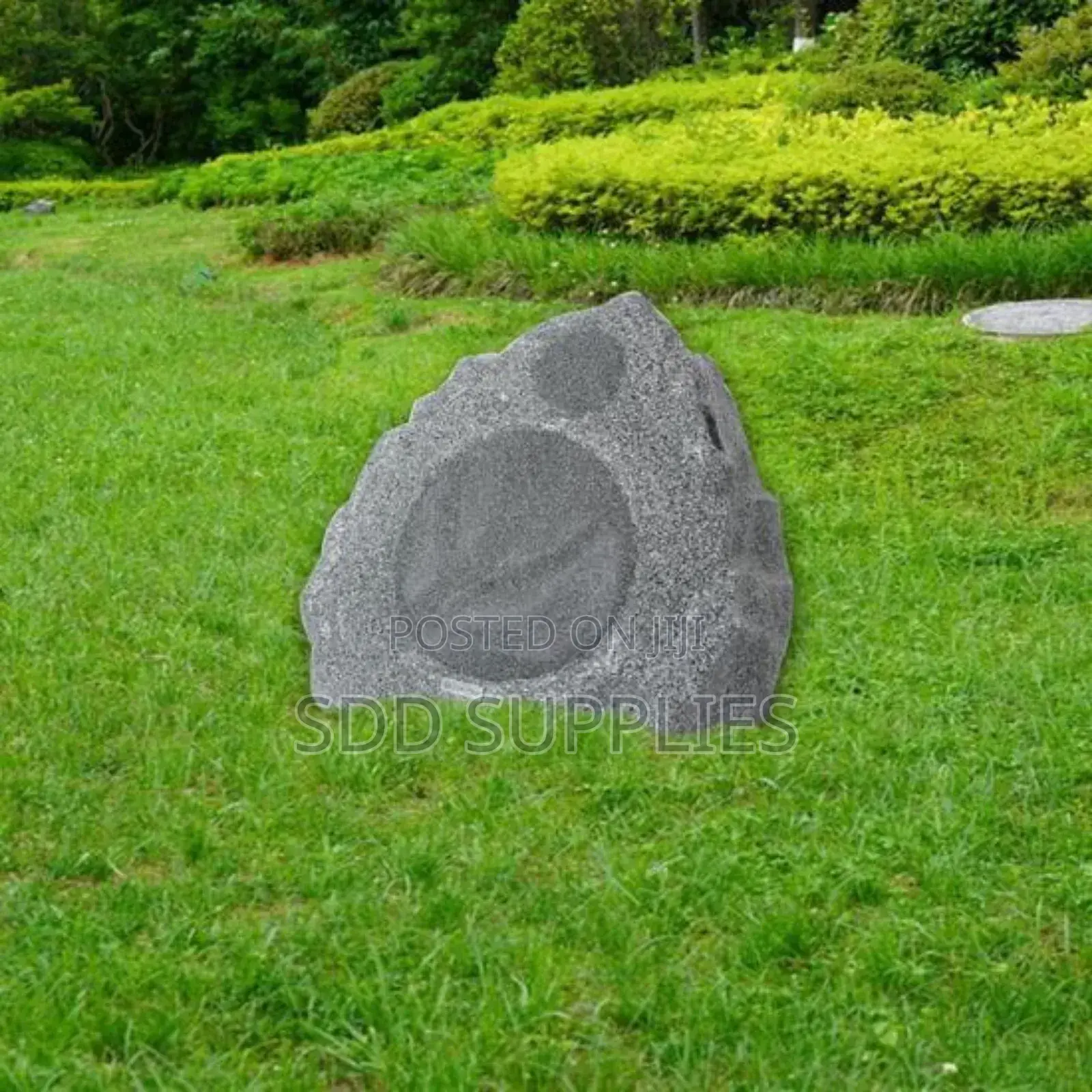 8 Inch WATERPROOF ROCK SPEAKER Outdoor Garden Speaker