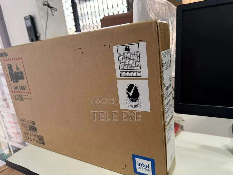 New Laptop HP 8GB Intel Core I3 SSD 256GB