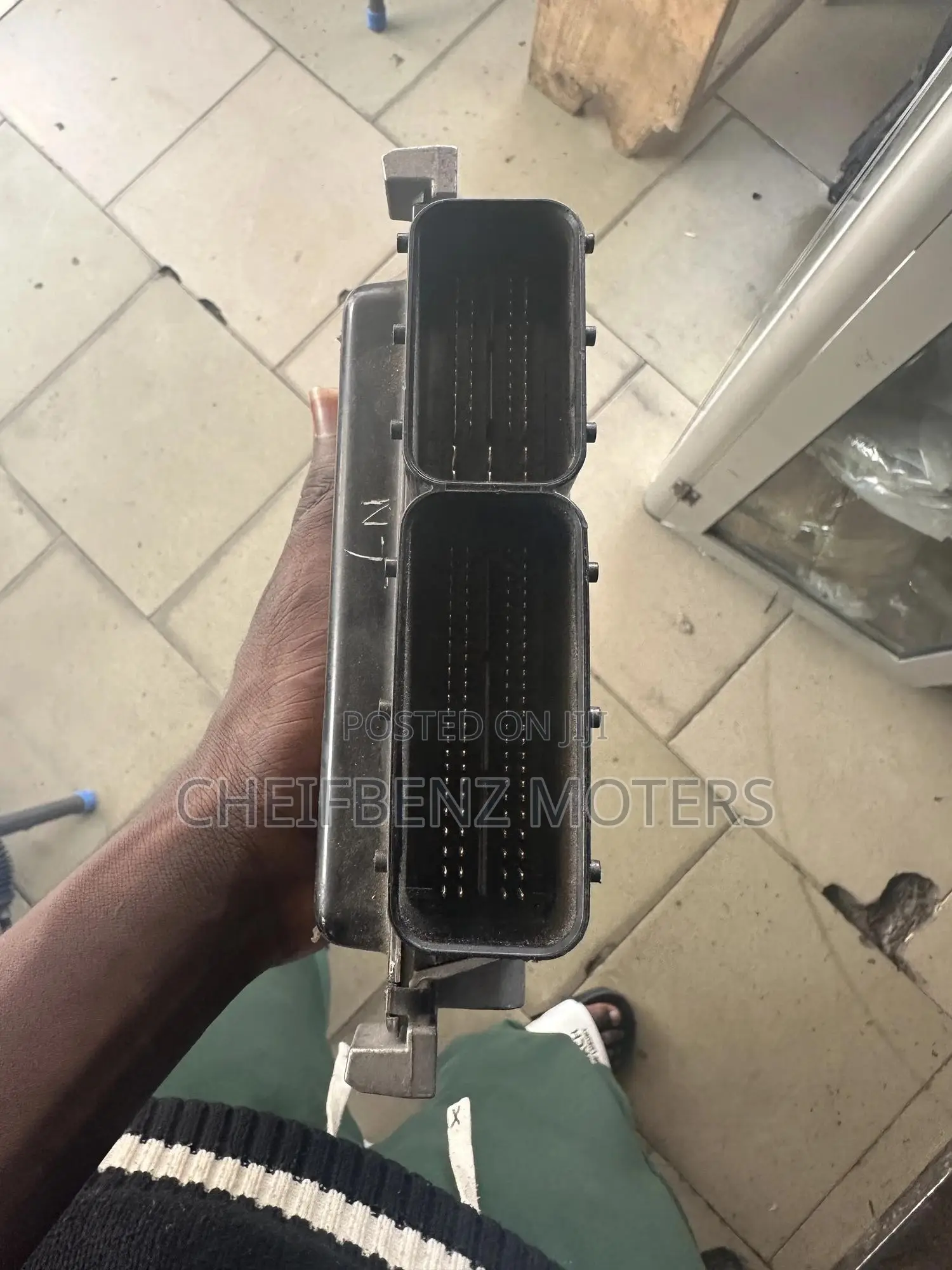 Mercedes Benz C250 W204 Engine 271 Controlboard Available