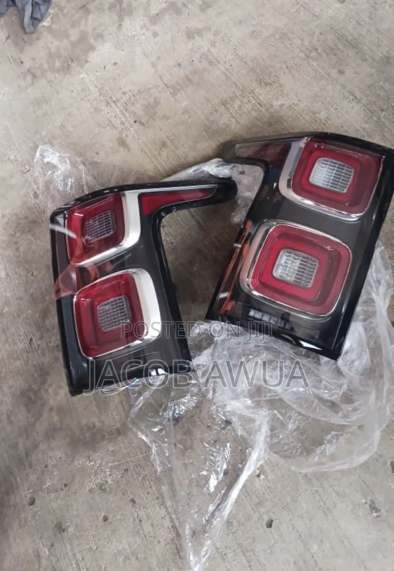 Range Rover Vogue 2018 Tail Light Complete Available