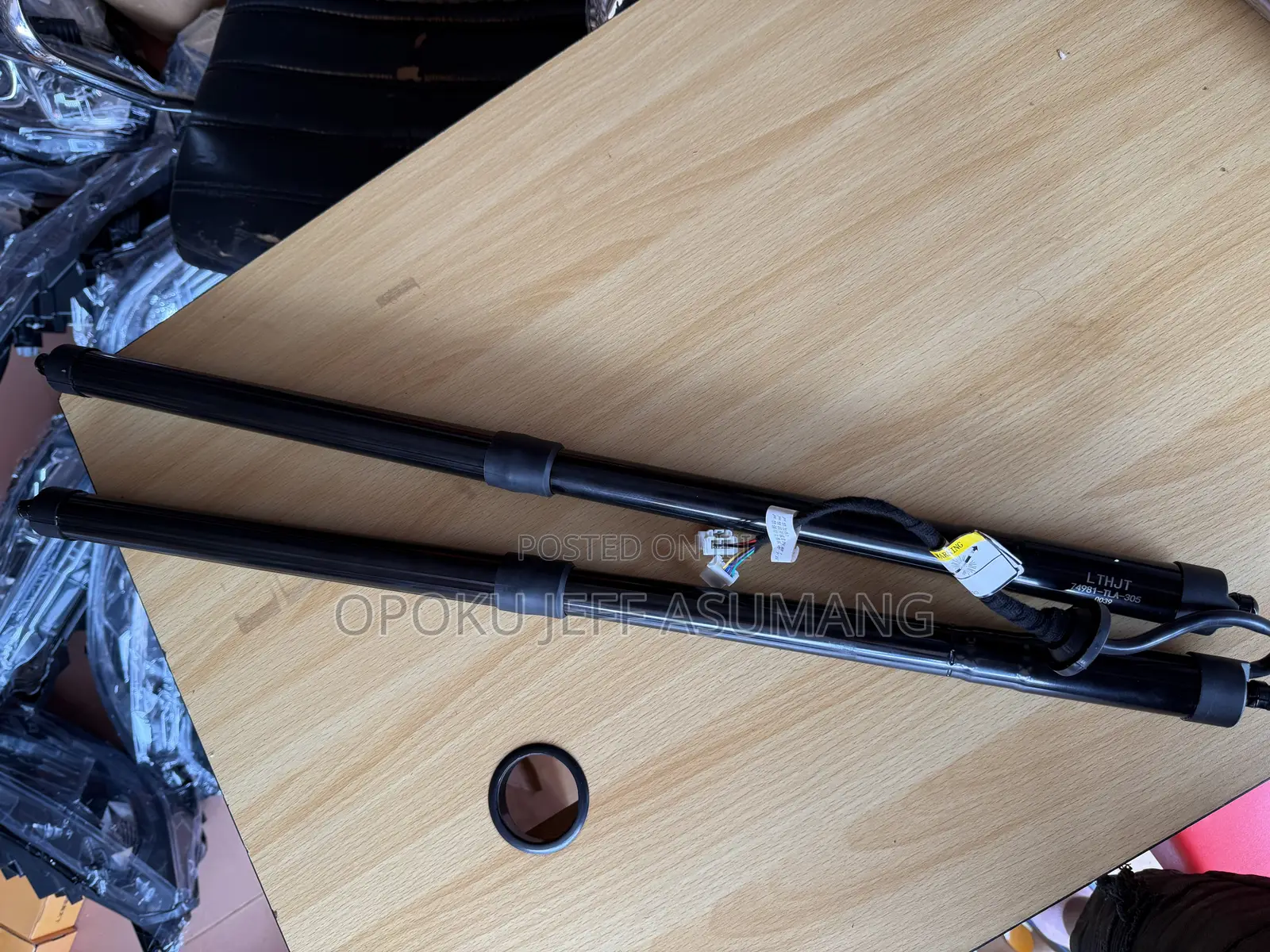 CRV 2017-2022 Electric Boot Absorber