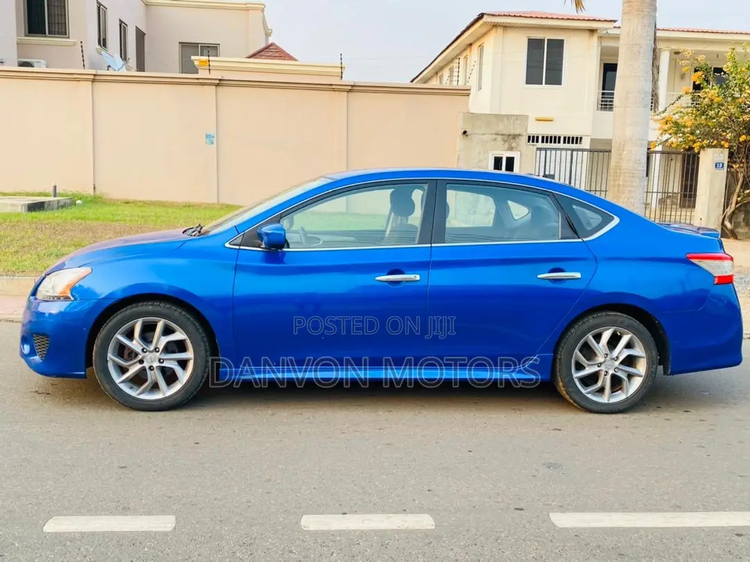 Nissan Sentra SR 4dr Sedan (1.8L 4cyl CVT) 2014 Blue