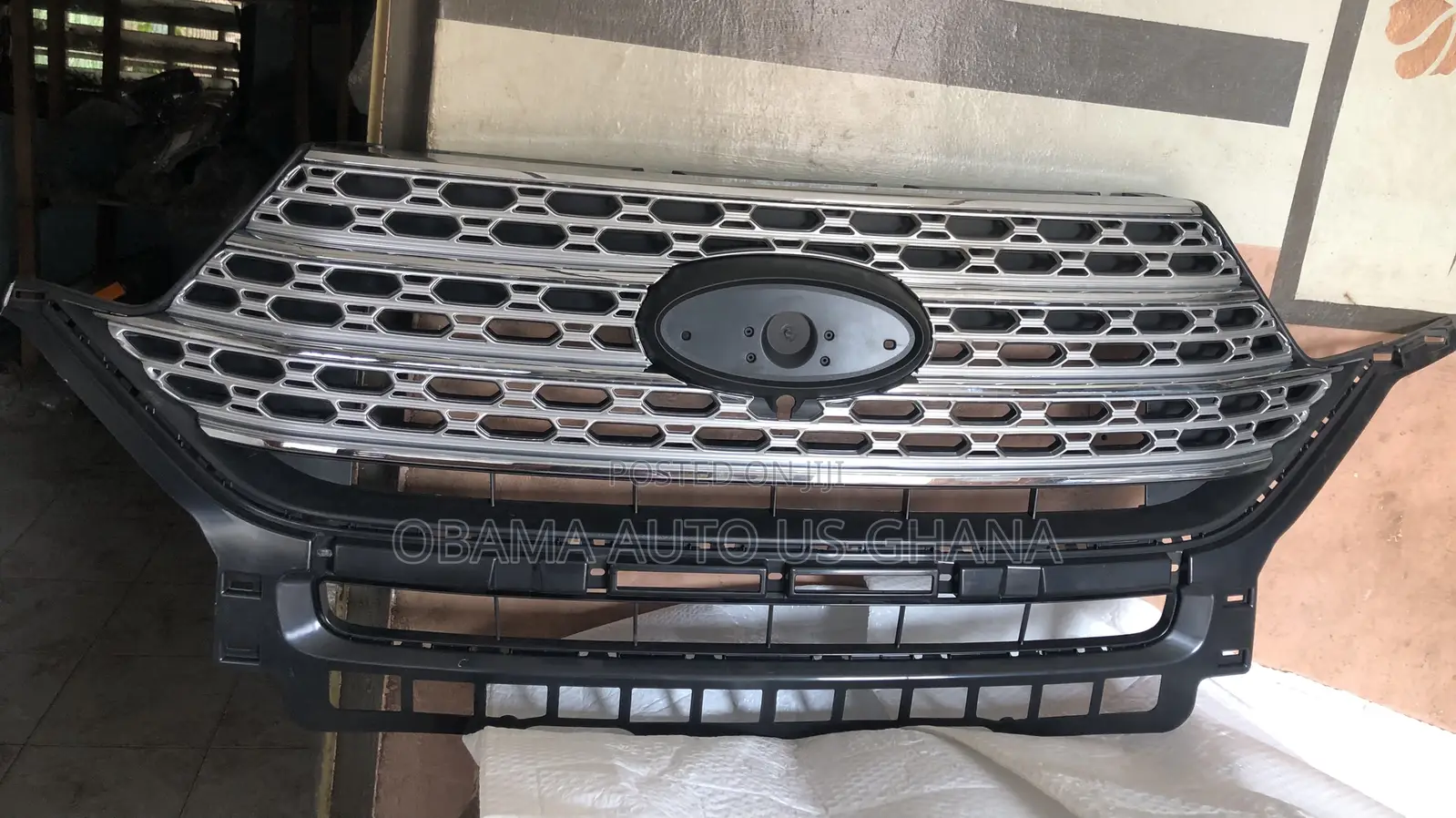 Ford Explorer 2020 2021 2022 2023 2024 Front Grill /Shells