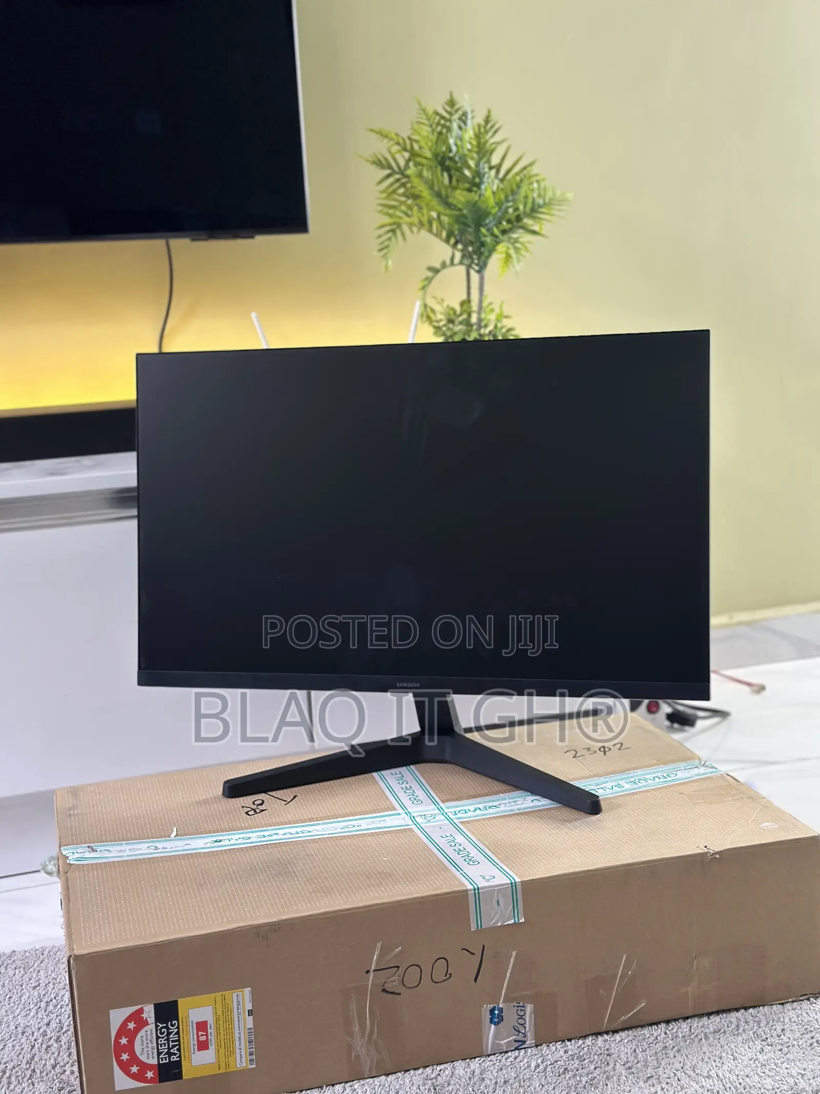Brand New Samsung 27 Inches 1080p 75htz
