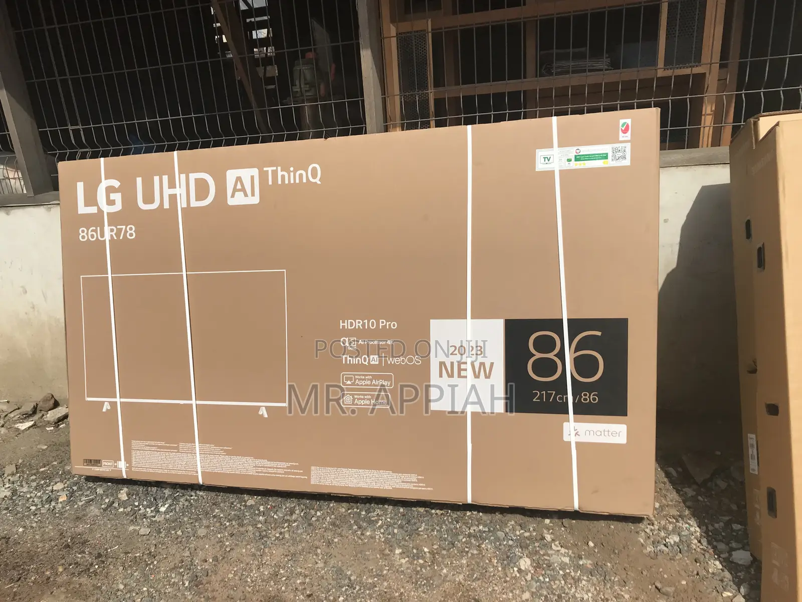 Quality LG 86UR7800 86” Uhd Smart Screen Television.