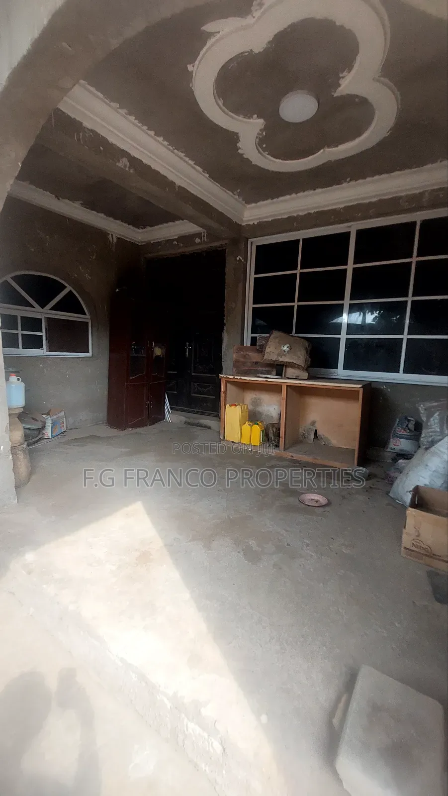7bdrm House in Kg.Franco Properties, Spintex for sale