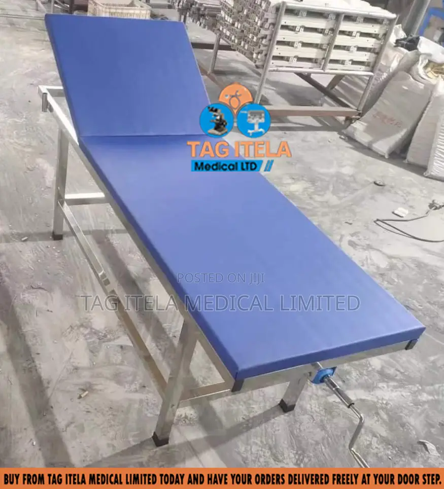Examination Couch (Hand Roller)