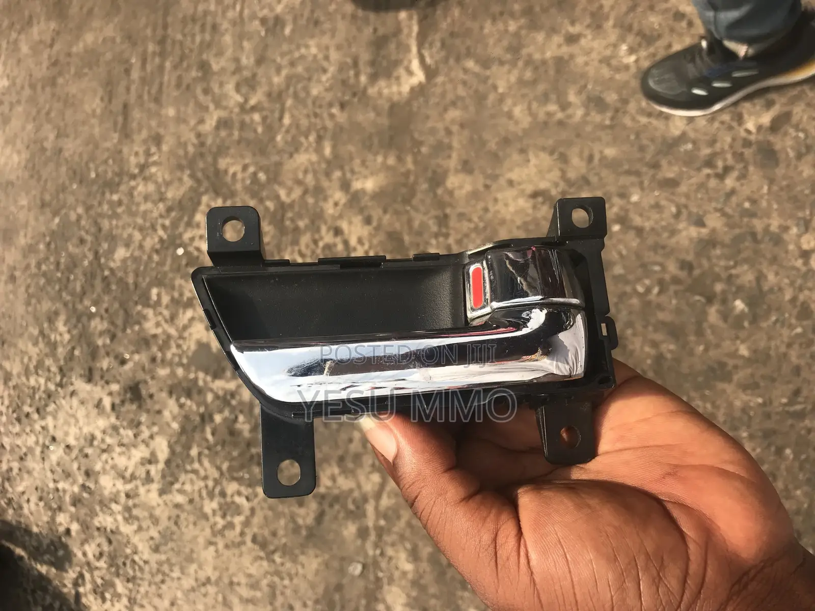 Kia Sorento 2012 Inside Door Opener