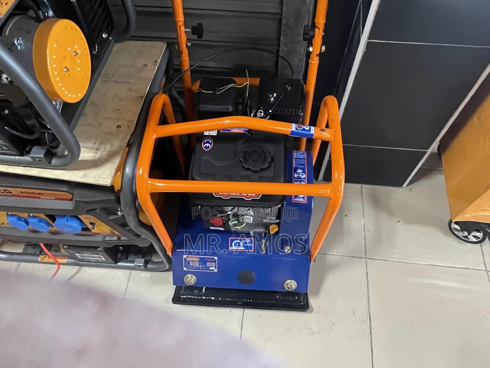 90kg 4.8kw(6.5hp) Gasoline Plate Compactor - Wpm2a100