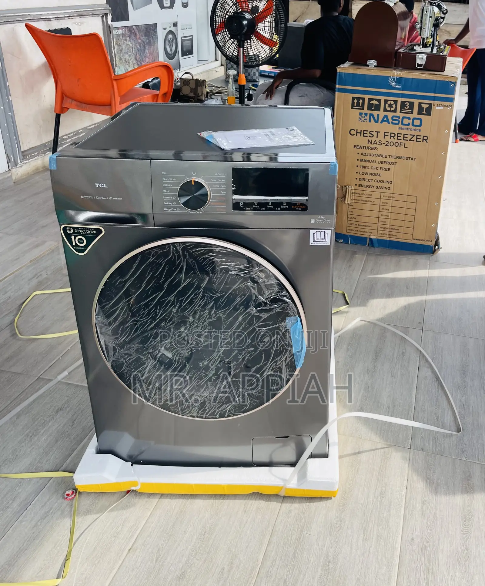 Unique TCL 10.5kg Fully Auto Electric Washing Machine.