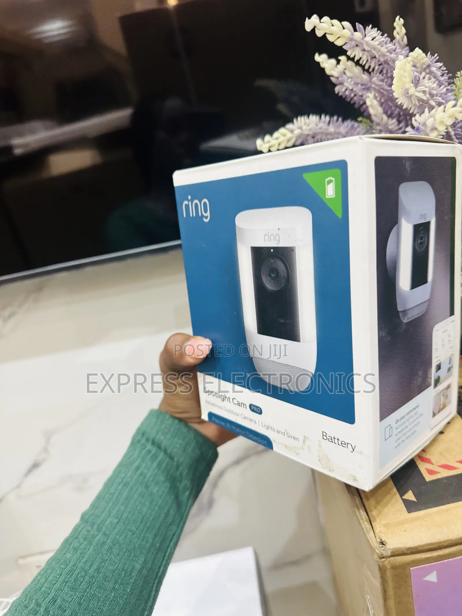 Ultra Modern Ring Cam Pro Stoplight