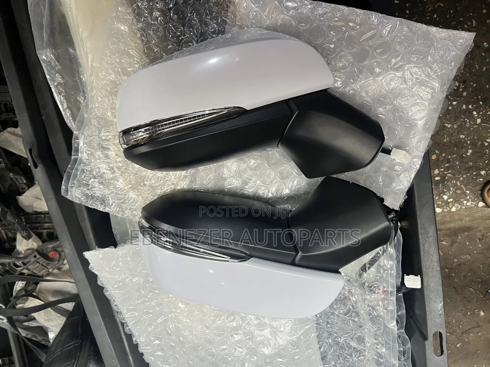 Rav 4 2019,2020,2021,2022 Side Mirror With Light And Sensor