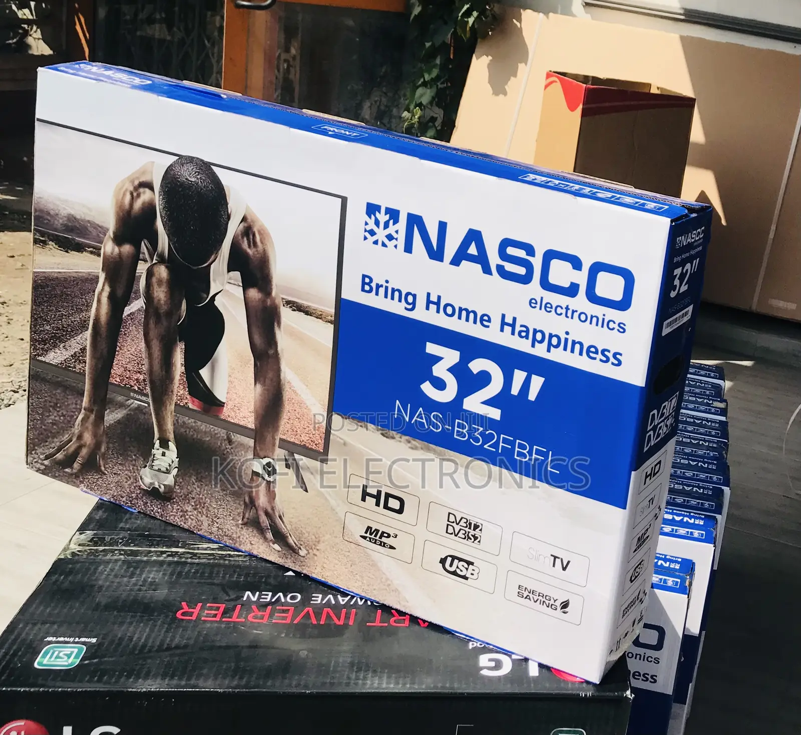 NASCO-32-LED SATELLITE-TV Doubles As Versatile Monitor