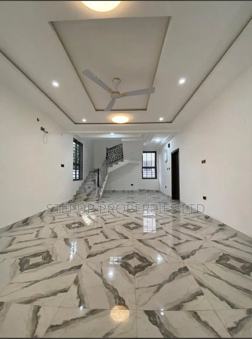 3bdrm House in Spintex for sale