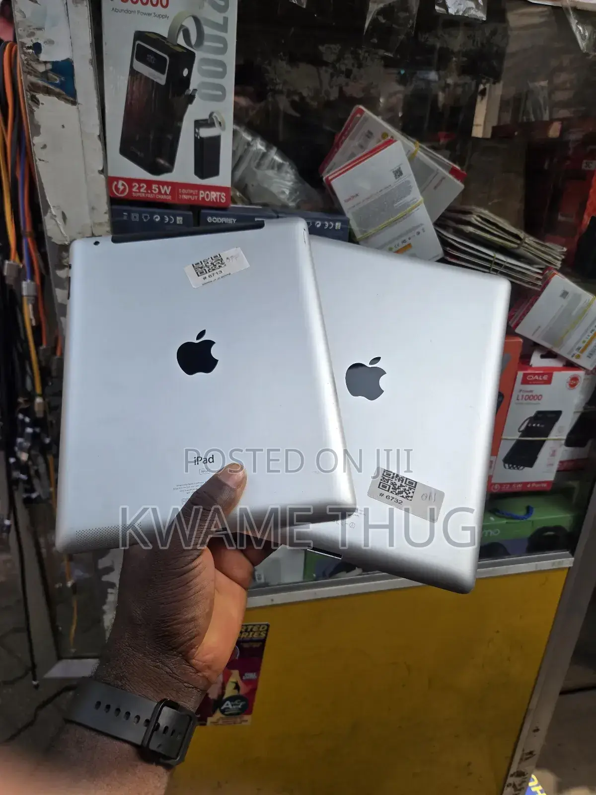New Apple iPad 4 Wi-Fi + Cellular 64 GB Silver
