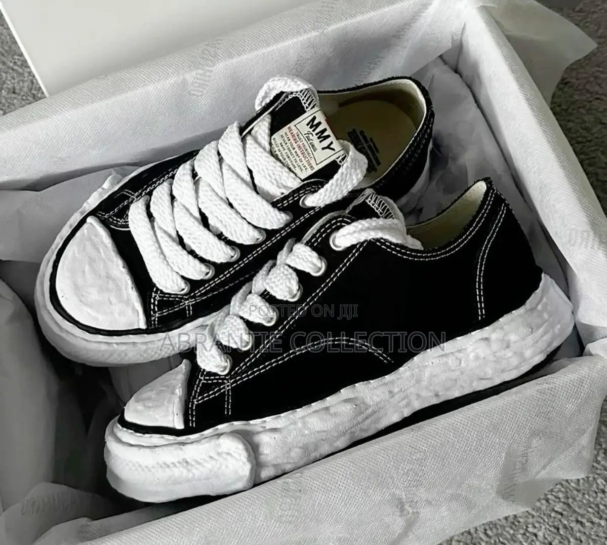 Maison Miharas Hank Canvas Low
