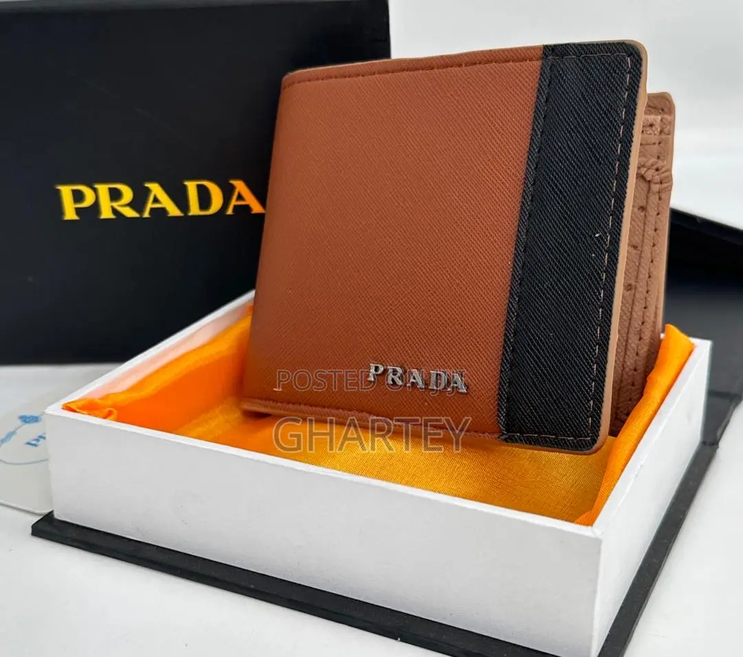 Prada Quality Soft Leather Pocket Wallet for Men