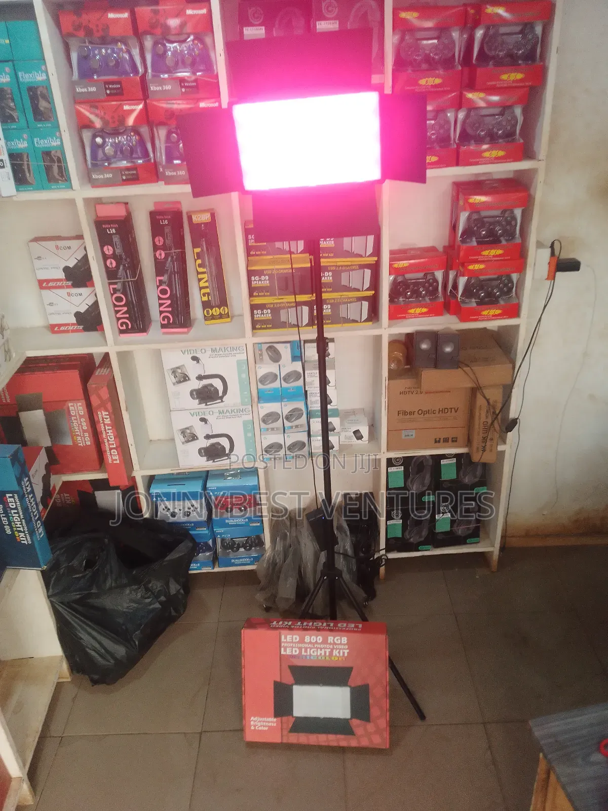 LED 800 RGB Light LED 800 RGB Video Light