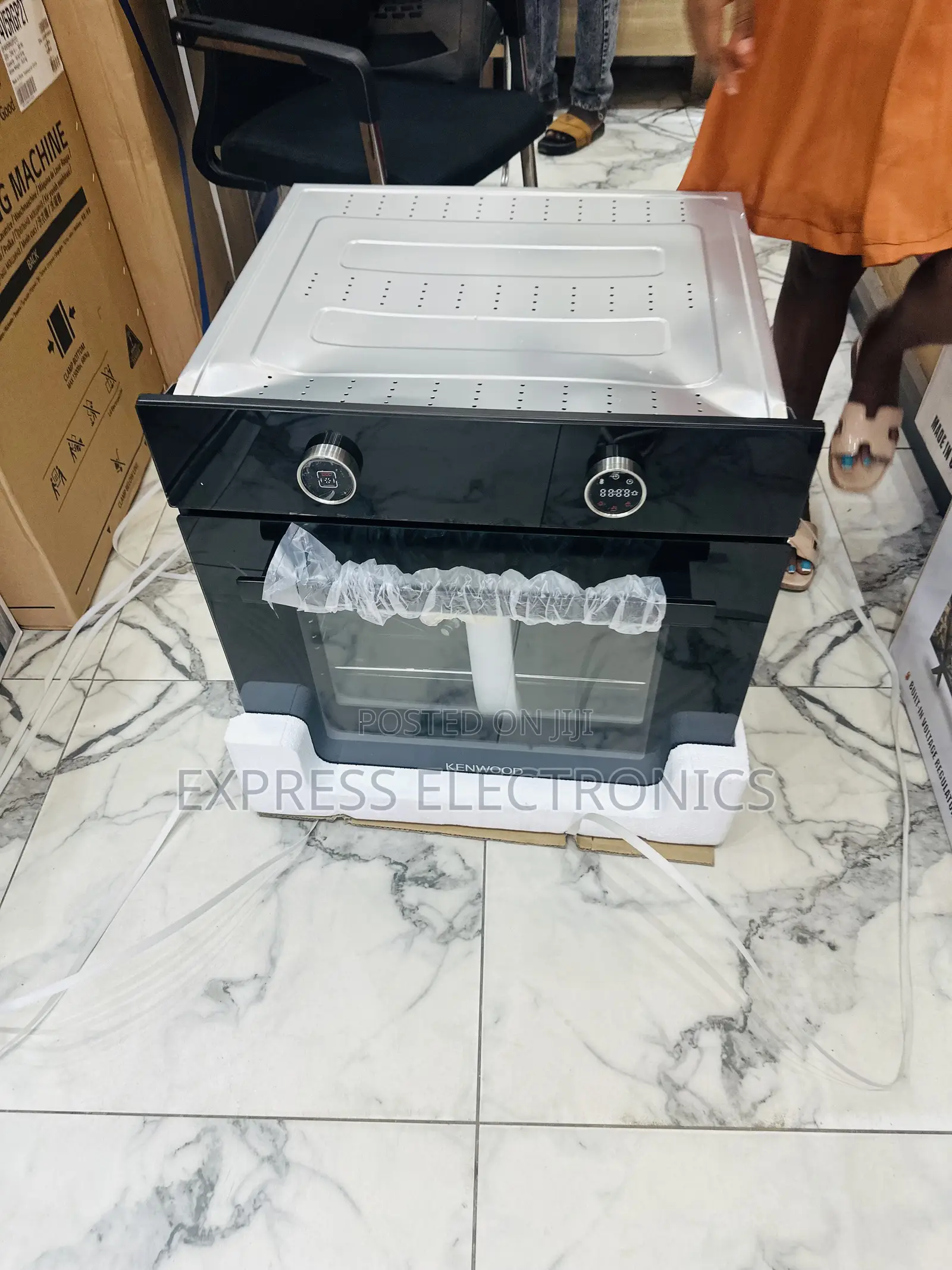 Available Now at Store Microwave Oven 60cm Inbuilt