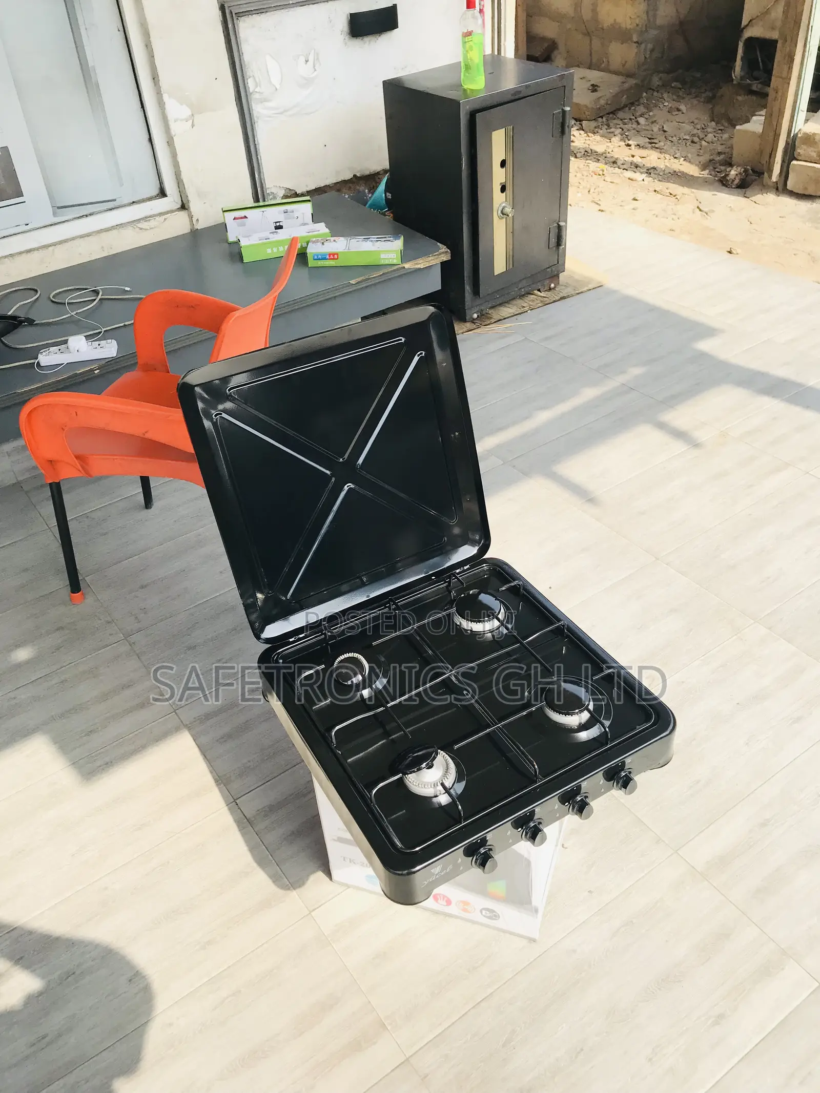 Available Black Yucel 4 Gas Tabletop Burner