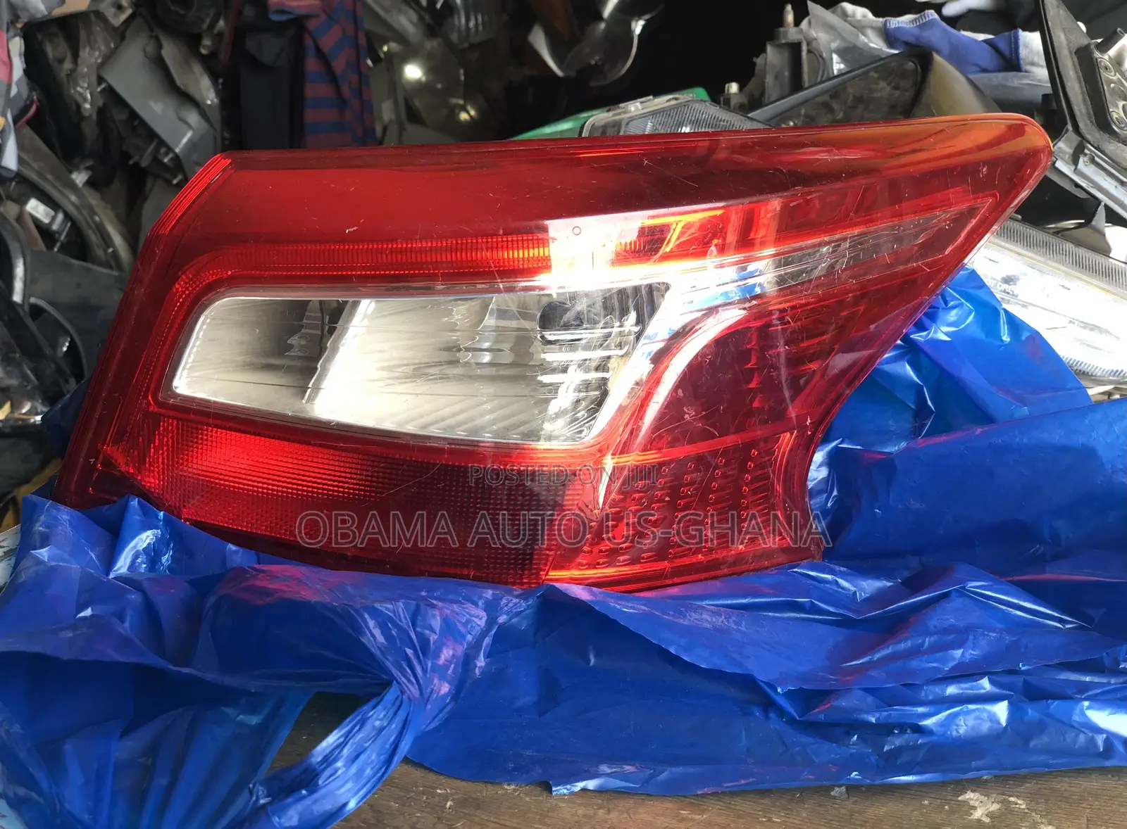 Nissan Sentra 2017 Taillight