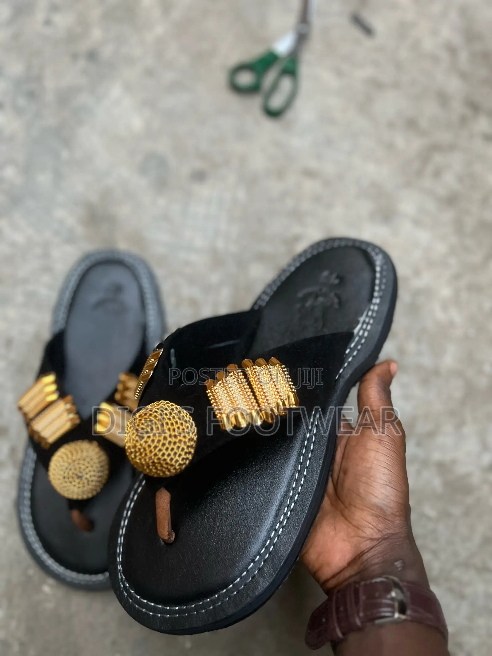 Black Suede Double Crown Ahenema/ Chawchaw